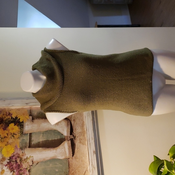 Casual Corner Sweaters - Casual Corner Tank